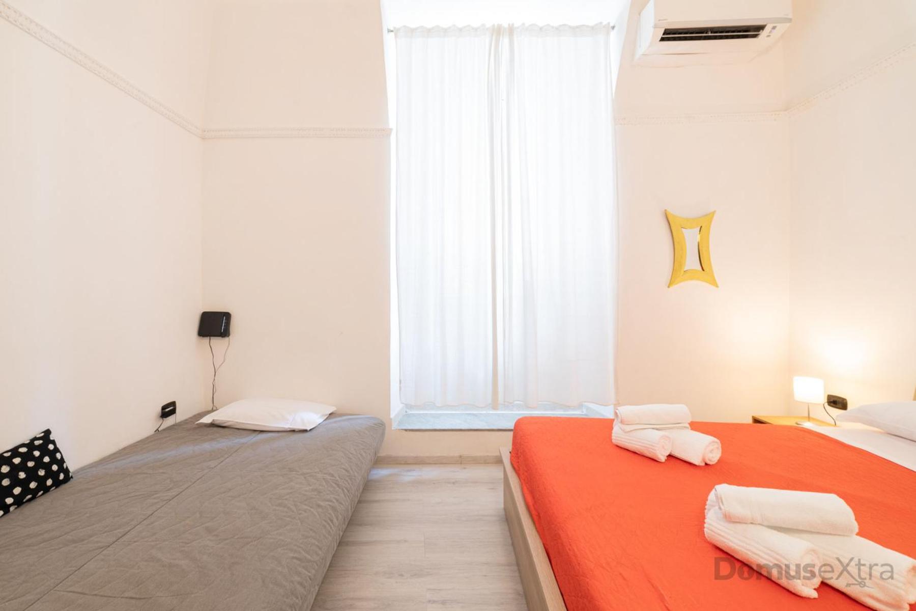 Villari Guest House By Domusextra Napoli Exterior foto