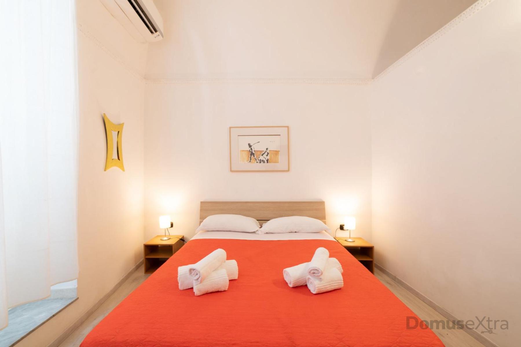 Villari Guest House By Domusextra Napoli Exterior foto