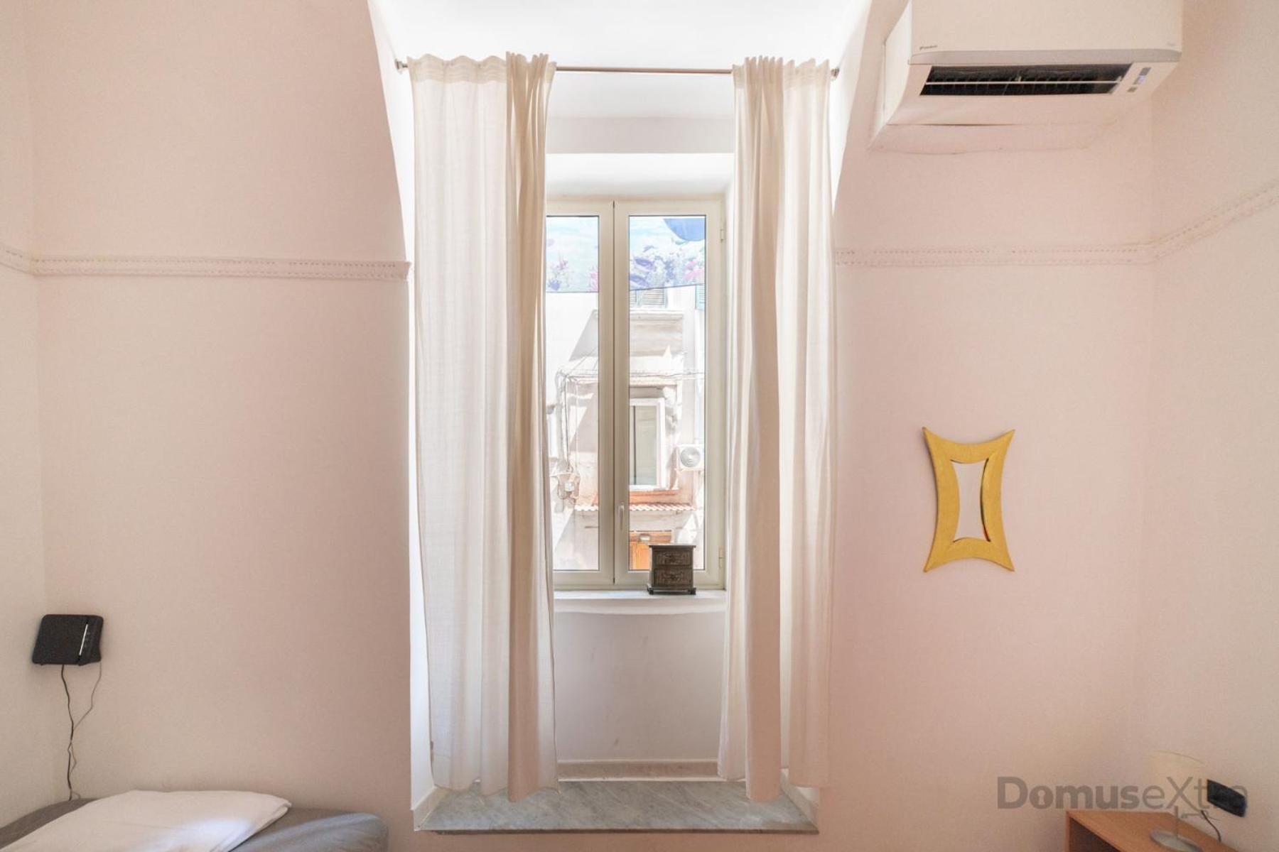 Villari Guest House By Domusextra Napoli Exterior foto